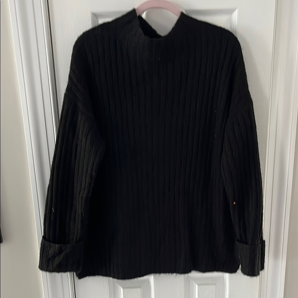 Black Ribbed Long Sleeve Sweater